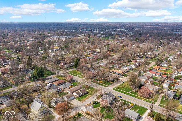 1420 Kessler Boulevard East Drive, Indianapolis, IN 46220