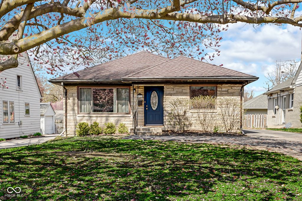 1420 Kessler Boulevard East Drive, Indianapolis, IN 46220