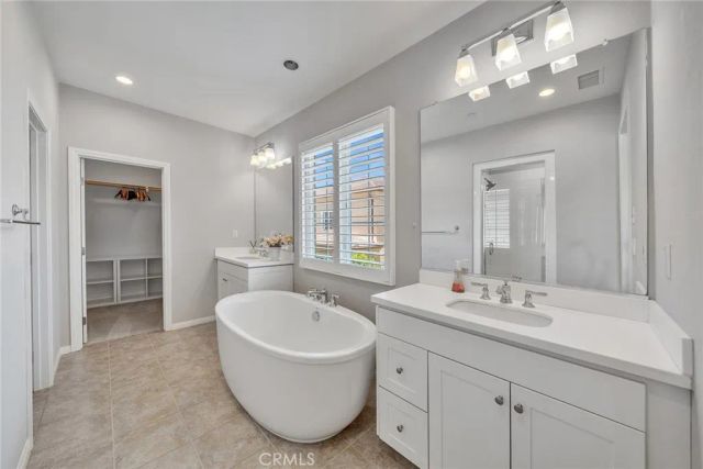 109 Crimson Oak, Irvine, CA 92620