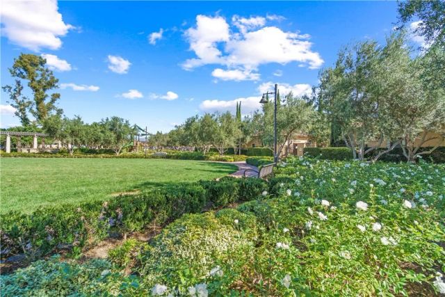 109 Crimson Oak, Irvine, CA 92620