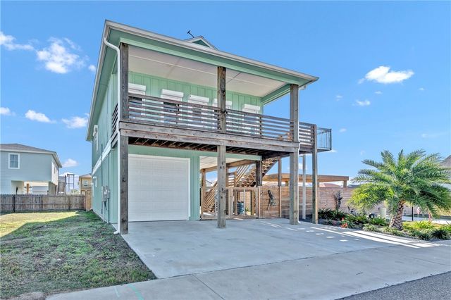 230 Port Lavaca St, Port Aransas, TX 78373