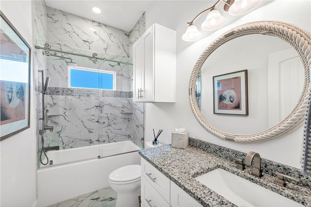 230 Port Lavaca St, Port Aransas, TX 78373