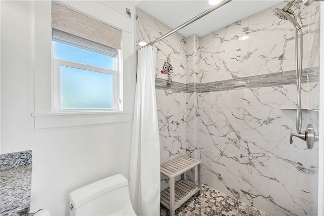 230 Port Lavaca St, Port Aransas, TX 78373