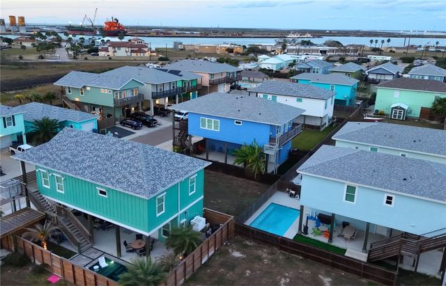 230 Port Lavaca St, Port Aransas, TX 78373