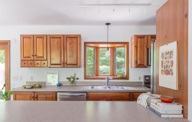 182 Frey Road, Pine Bush, NY 12566