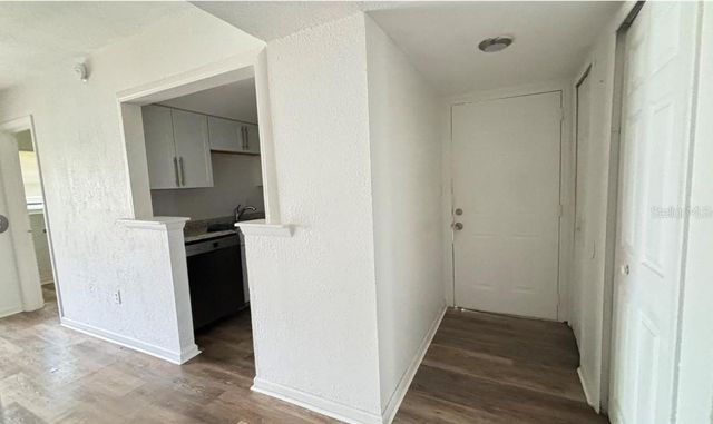 860 SKY LAKE CIRCLE C412, Orlando, FL 32809
