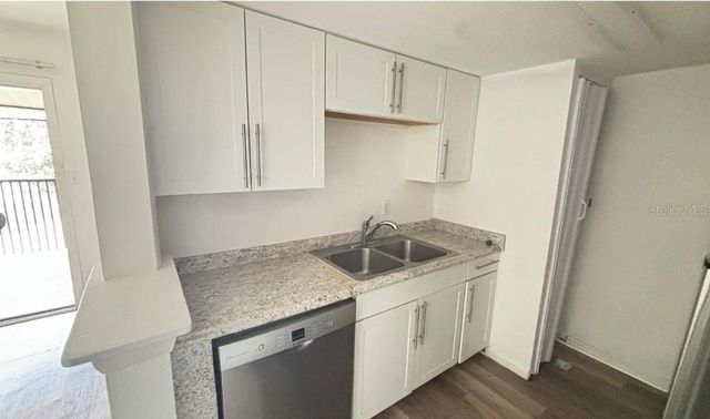 860 SKY LAKE CIRCLE C412, Orlando, FL 32809
