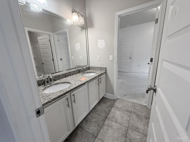 4503 Oak Orchard Cir, Pace, FL 32571