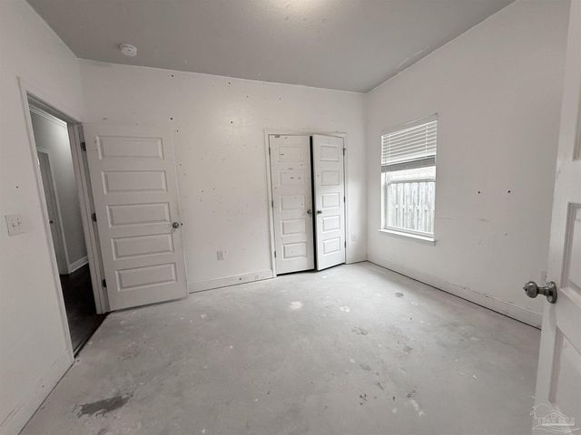 4503 Oak Orchard Cir, Pace, FL 32571