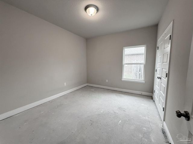 4503 Oak Orchard Cir, Pace, FL 32571