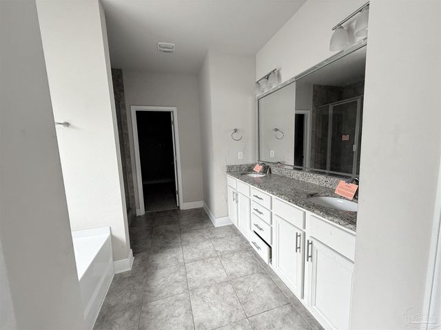 4503 Oak Orchard Cir, Pace, FL 32571