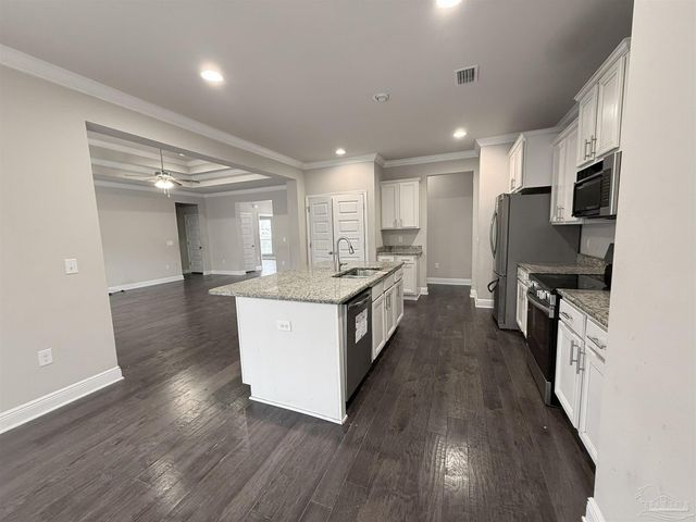 4503 Oak Orchard Cir, Pace, FL 32571