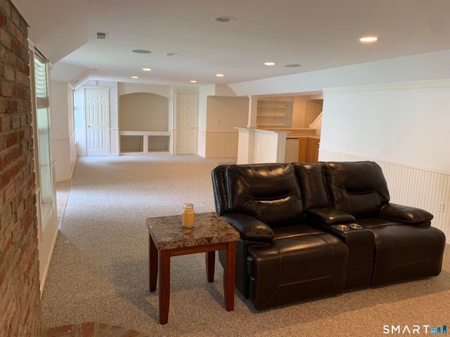 145 Lexington Way North, Milford, CT 06461