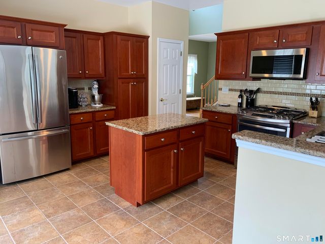 145 Lexington Way North, Milford, CT 06461