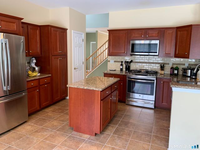 145 Lexington Way North, Milford, CT 06461