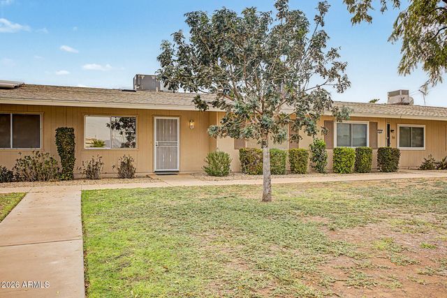 14023 N NEWCASTLE Drive, Sun City, AZ 85351