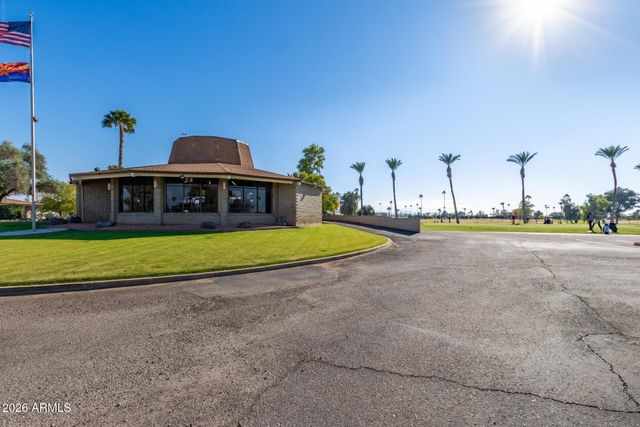 14023 N NEWCASTLE Drive, Sun City, AZ 85351