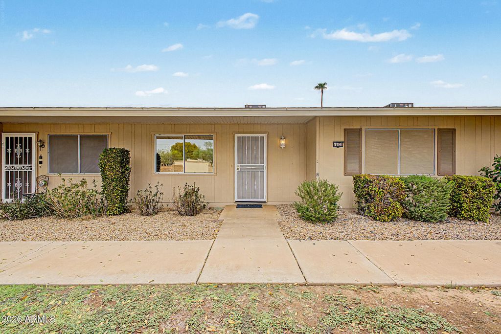 14023 N NEWCASTLE Drive, Sun City, AZ 85351