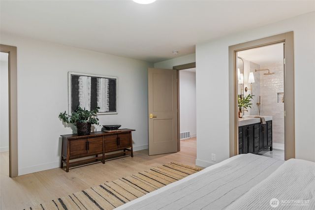 18818 181st Place NE, Woodinville, WA 98077