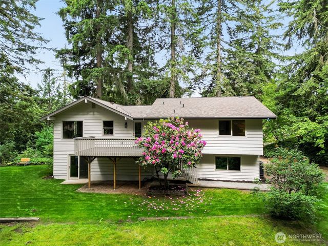 18818 181st Place NE, Woodinville, WA 98077