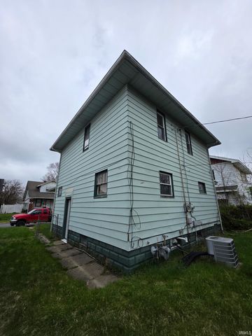 2022 Roger Street, South Bend, IN 46628