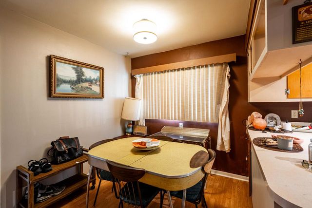 W67N786 Evergreen BOULEVARD, Cedarburg, WI 53012