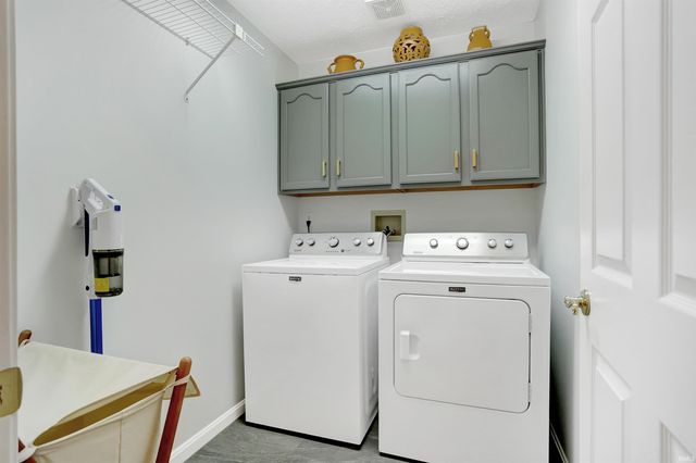 3612 Hartford Place, Evansville, IN 47725