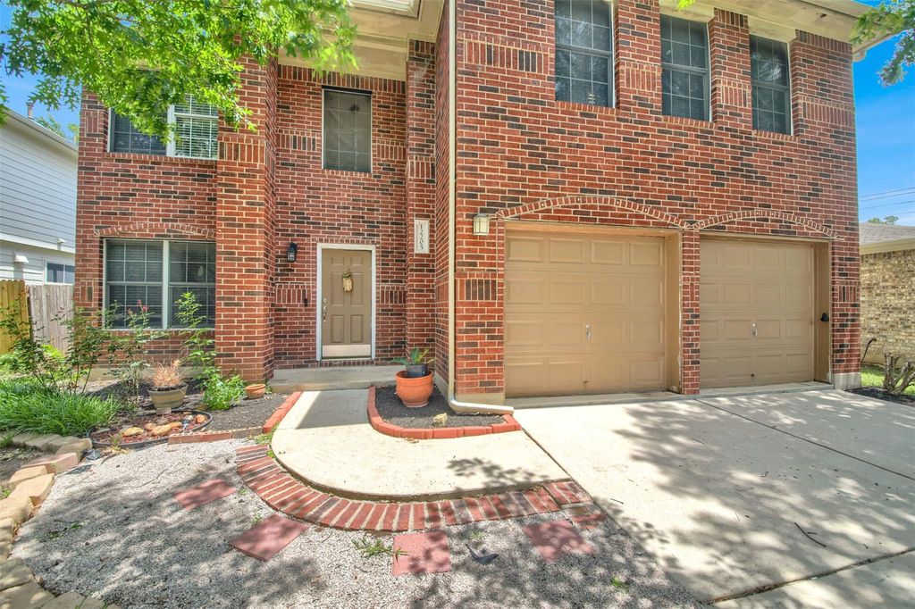 12205 Kilmartin LN, Austin, TX 78754
