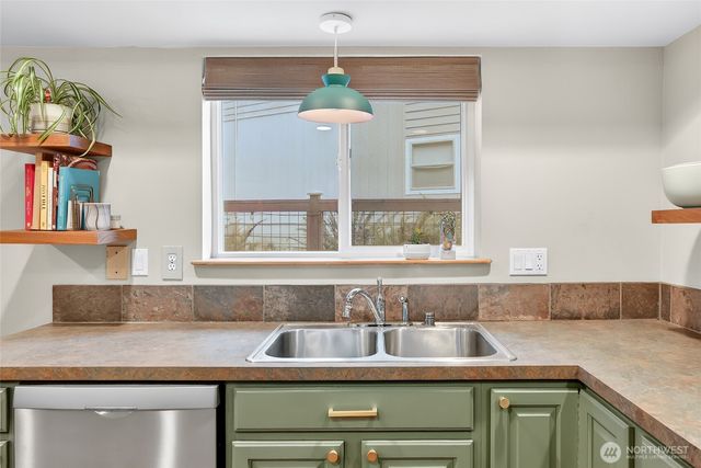 41 Marigold Drive, Bellingham, WA 98229