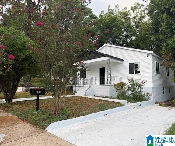 1440 16TH WAY SW, Birmingham, AL 35211