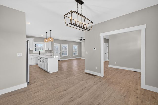 195 Lakeland Drive, Harrodsburg, KY 40330