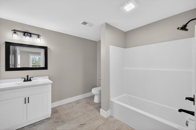 195 Lakeland Drive, Harrodsburg, KY 40330