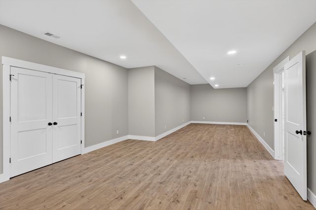 195 Lakeland Drive, Harrodsburg, KY 40330