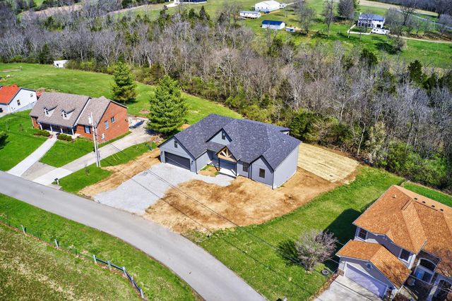 195 Lakeland Drive, Harrodsburg, KY 40330