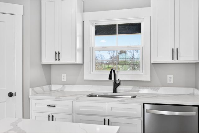 195 Lakeland Drive, Harrodsburg, KY 40330