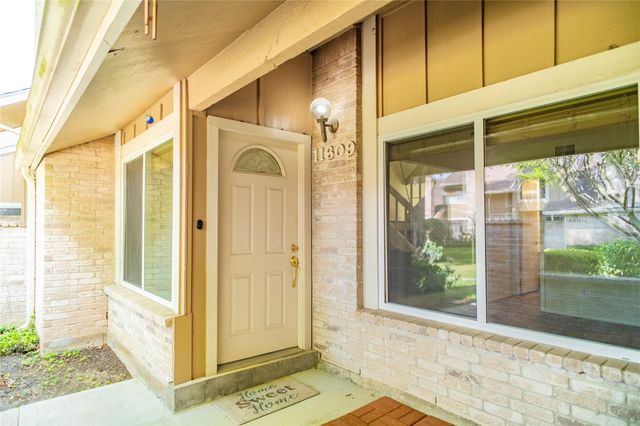 11609 Village Place Drive 175, Houston, TX 77077