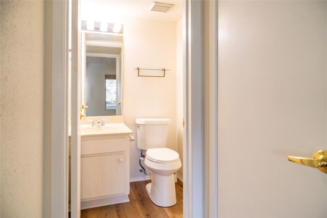 11609 Village Place Drive 175, Houston, TX 77077