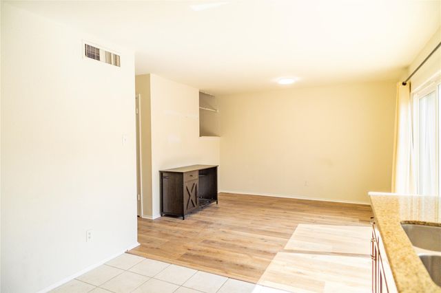 11609 Village Place Drive 175, Houston, TX 77077