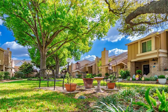 11609 Village Place Drive 175, Houston, TX 77077