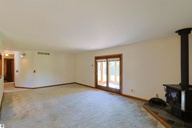 1428 E Broadway Street, Mt Pleasant, MI 48858