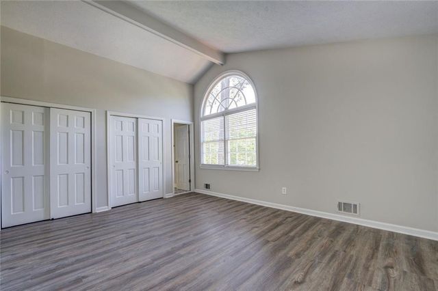 4566 Mountain Creek Drive NE, Roswell, GA 30075