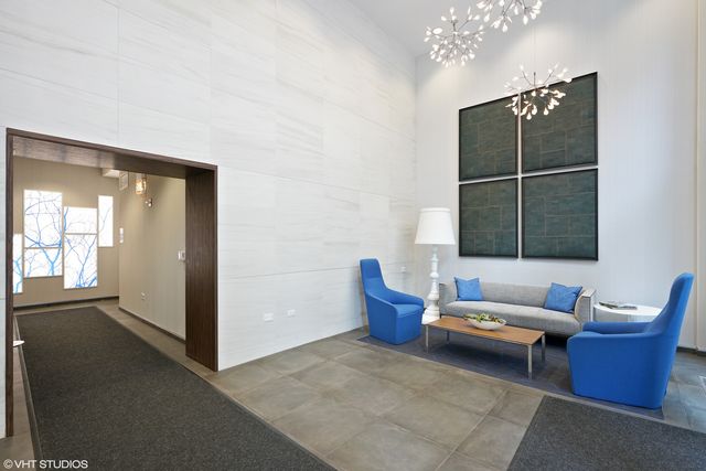 8 E RANDOLPH Street 2904, Chicago, IL 60601