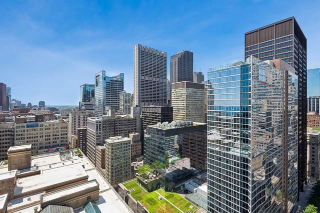 8 E RANDOLPH Street 2904, Chicago, IL 60601