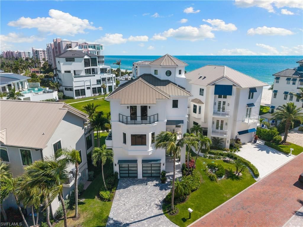 104 Kaula LN, BONITA SPRINGS, FL 34134 — exterior