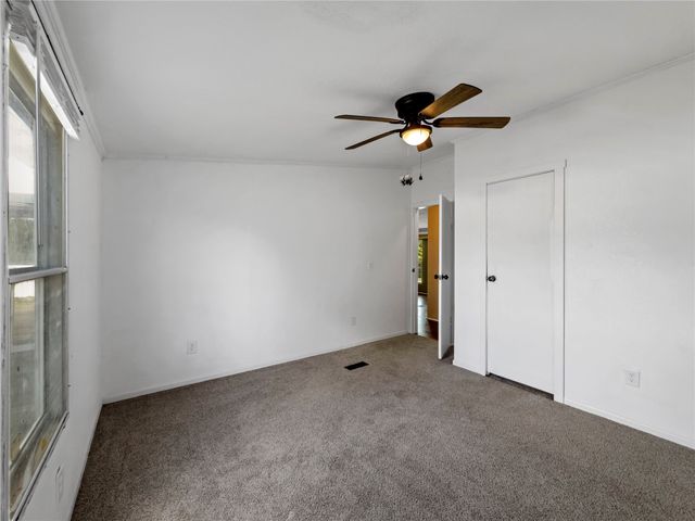 401 Barker Street, Bowie, TX 76230