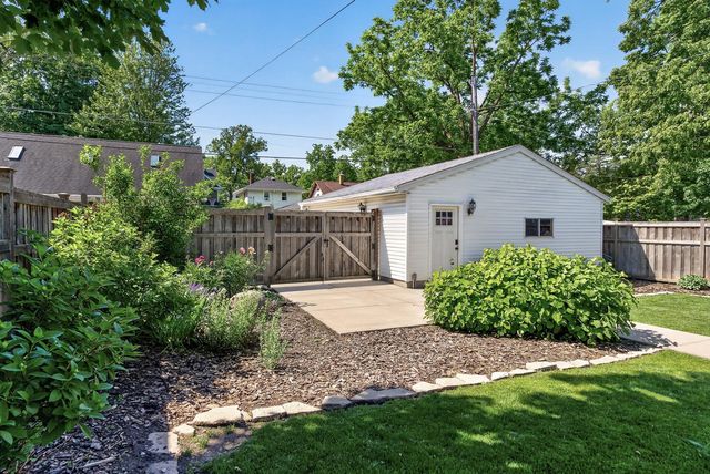 2170 Lincoln Avenue, Saint Paul, MN 55105