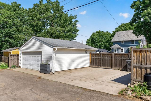 2170 Lincoln Avenue, Saint Paul, MN 55105