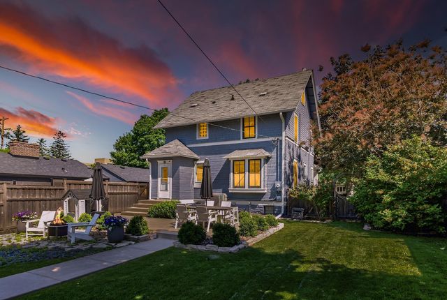 2170 Lincoln Avenue, Saint Paul, MN 55105