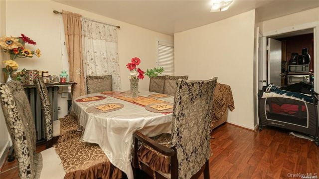 90-32 207th Street, Queens Village, NY 11428