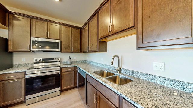 200 Settlers DRIVE, Jefferson, WI 53549
